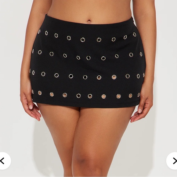 Black Mini Skirt with Silver Eyelets Brand New!!! - Picture 1 of 2